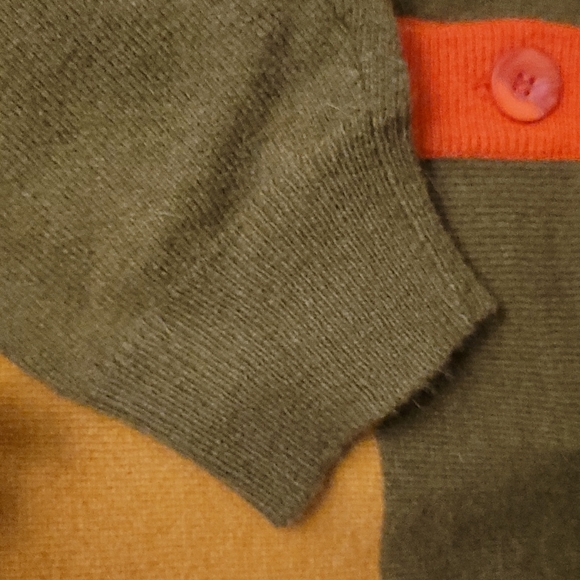 BNWT Vintage Outlander Lambswool cardigan in Medium - Picture 4 of 5